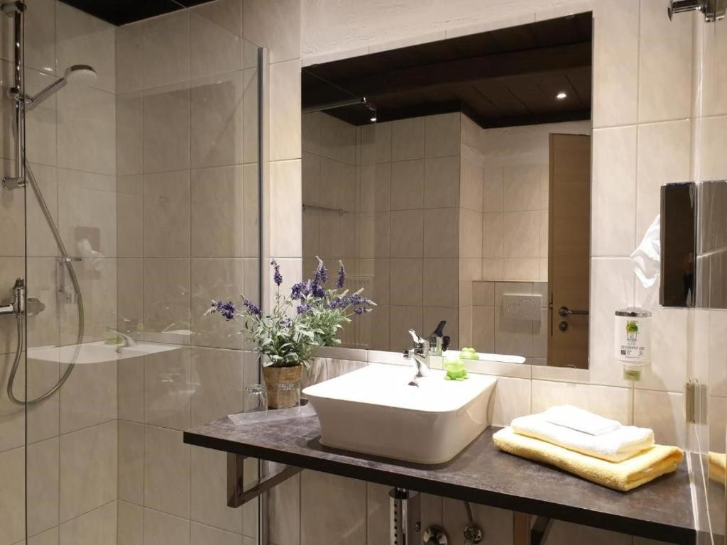 Contel Hotel Koblenz  Ngoại thất bức ảnh