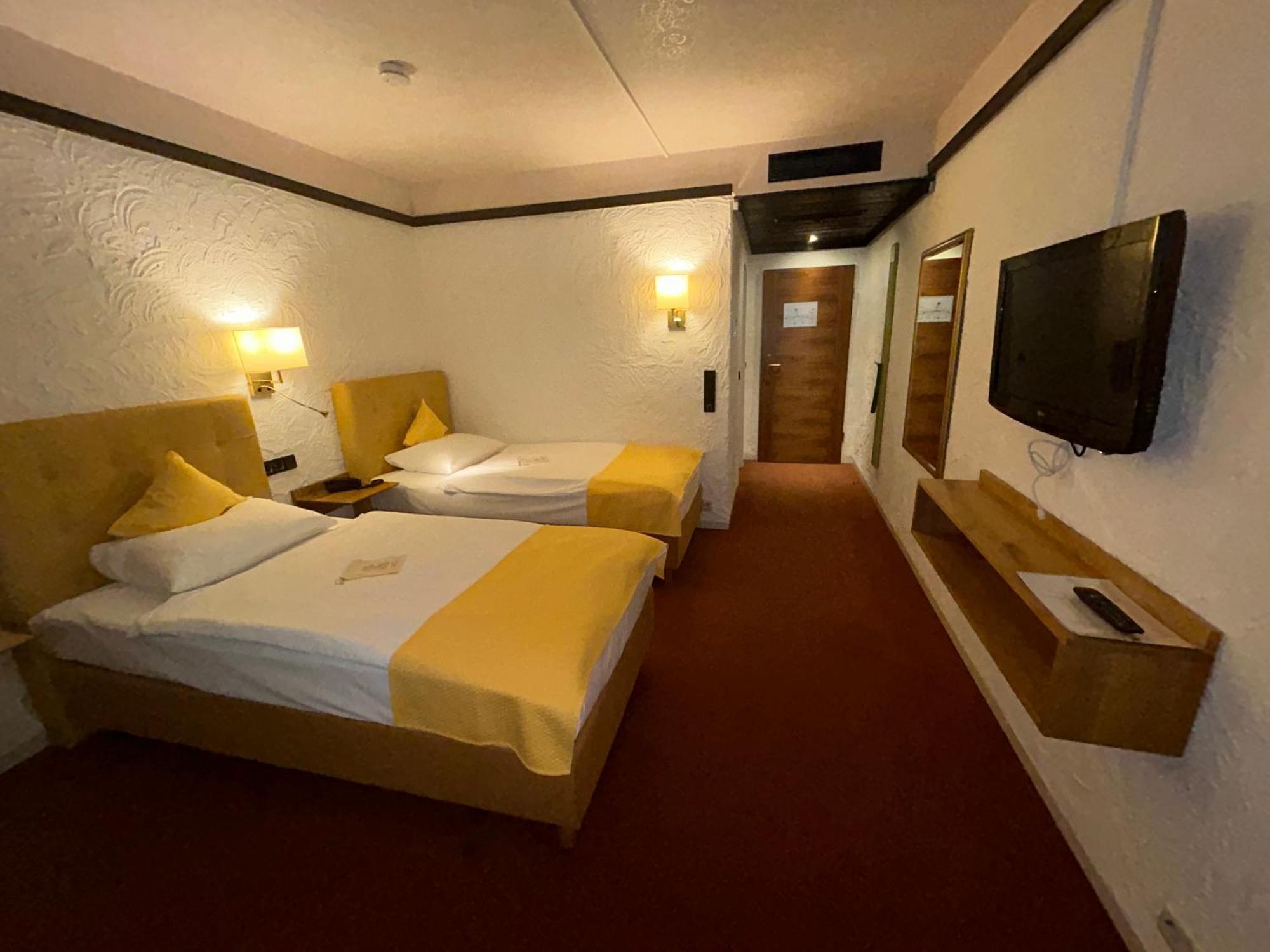 Contel Hotel Koblenz  Ngoại thất bức ảnh