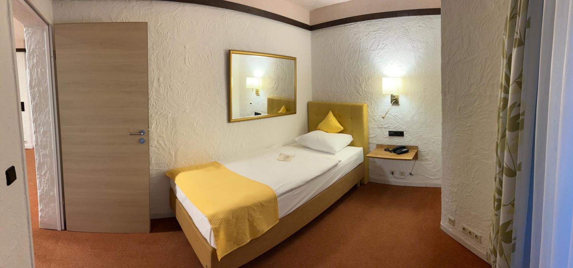 Contel Hotel Koblenz  Ngoại thất bức ảnh